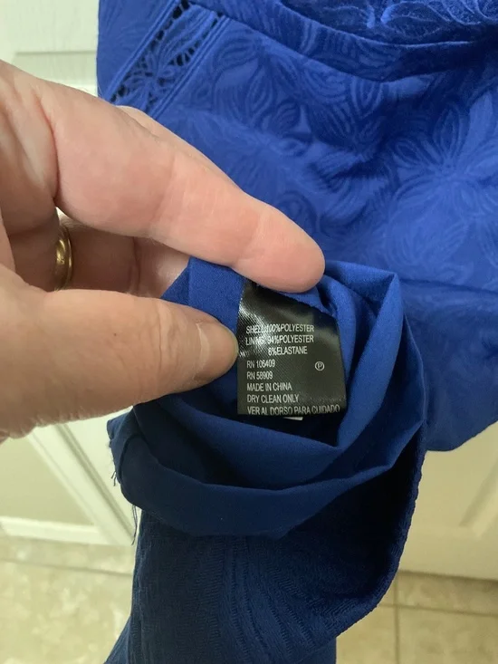 EUC. Stunning royal blue Antonio Melani dress. Size 0. Lined - Picture 5 of 6